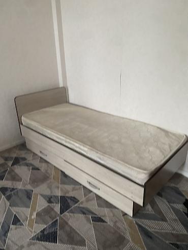 bunk bed: Односпальная кровать с выдвижными ящиками и матрасом - Формат — 1