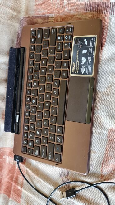 ASUS: ASUS Transformer Book – hibridni uređaj (tablet + dok tastatura) kao — 11