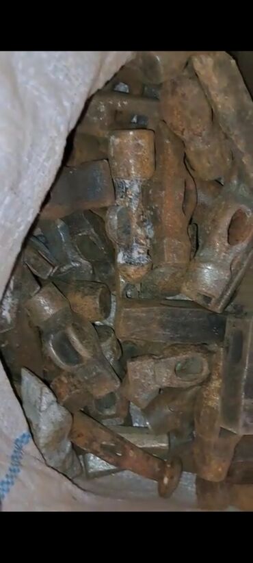 Молотки: Молоток ссср 200сом чарк таш камень точильный 2000 сом Кетмен тяпки — 3