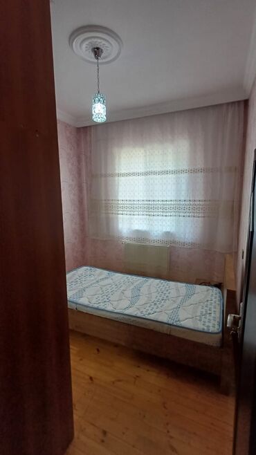 Həyət evləri və villaların satışı: 4 otaqlı, 159 kv. m, Kredit yoxdur, Orta təmir -da lalafo.az — 10 Həyət evləri və villaların satışı: 4 otaqlı, 159 kv. m, Kredit yoxdur, Orta təmir — 10