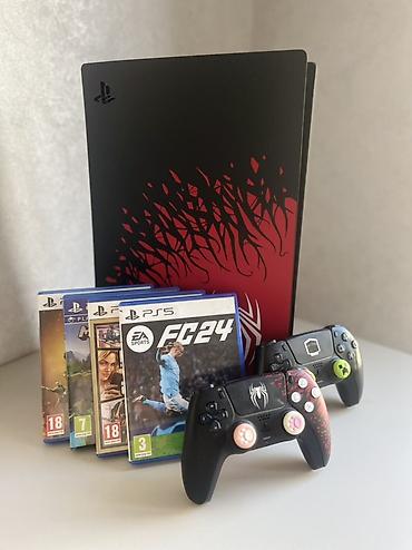 iphone new: Продам отличный, жирный игровой комплект PlayStation 5 (версия с — 1
