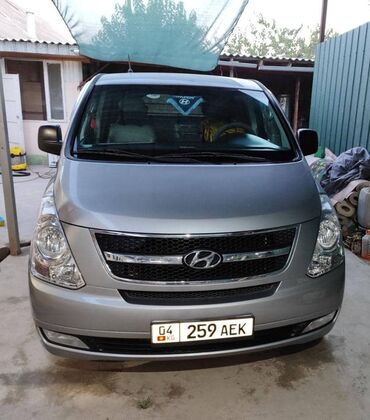 hyundai santa fe: Hyundai H-1 (Grand Starex): 2014 г., 2.5 л, Механика, Дизель, Фургон