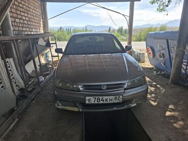 опель фронтера б: Автомобиль Honda Accord седан, представленный в сером цвете, оснащен