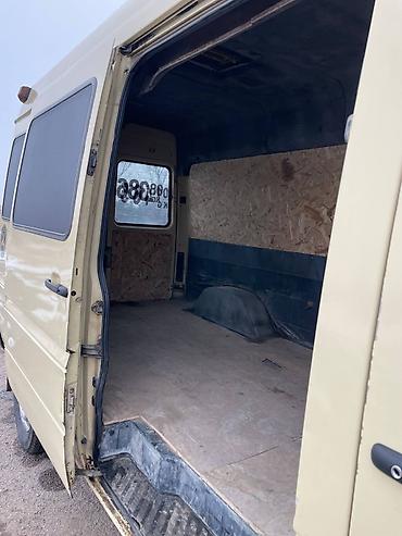 Mercedes-Benz: Mercedes-Benz Спринтер: 1999 г., 2.9 л, Механика, Дизель, Фургон — 9
