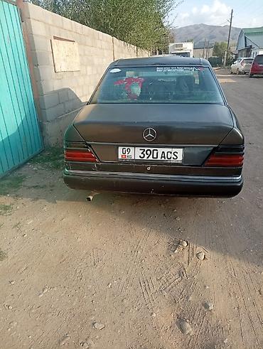 Транспорт: Mercedes-Benz W124: 1992 г., Седан — 6
