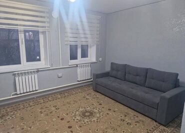 долгосрочный квартира в ошский рынок: 1 бөлмө, Кыймылсыз мүлк агенттиги, Чогуу жашоосу жок, Жарым -жартылай эмереги бар