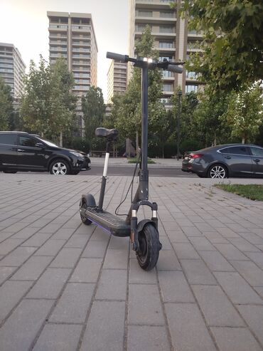Velosiped ehtiyyat hissələri: Elektrik samokat 10", 751 - 1000 Vt, 36 - 45 km/s