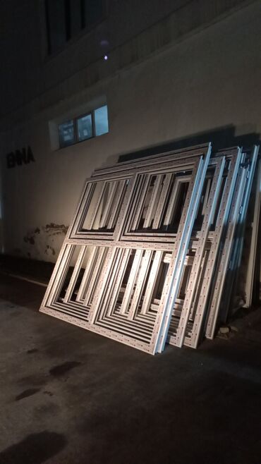 Plastik pəncərələr: Plasti̇k şəbəkəli̇ pəncərələr. Si̇fari̇şlə düzəlti̇ri̇q — 22