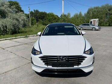 smart автомобиль: Hyundai Sonata: 2019 г., 2 л, Автомат, Газ, Седан
