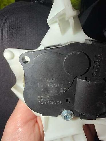 protokomer bmw e46 320d: MOTORIĆ KLAPNE ZA AUDI A4, A5, S4 . - K9749006 | Motorić klapne za — 3