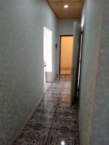 gunu 20: 20 yanvar duz metronun yanı. 2 otaq 65 kv. 450 azn. depozit 200 azn — 6