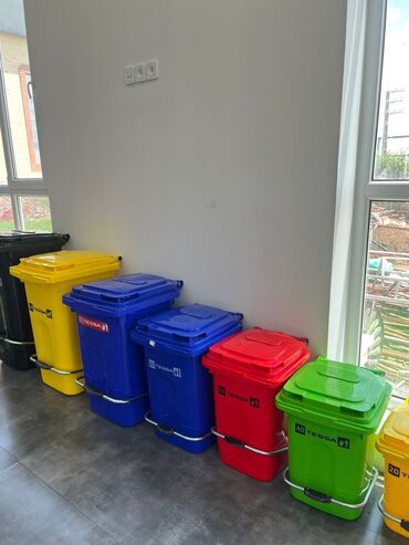 Tullantı qabları: Köçürmə var Çek verilir 20 litrden 1100 litrə qədər butun olçulər — 8