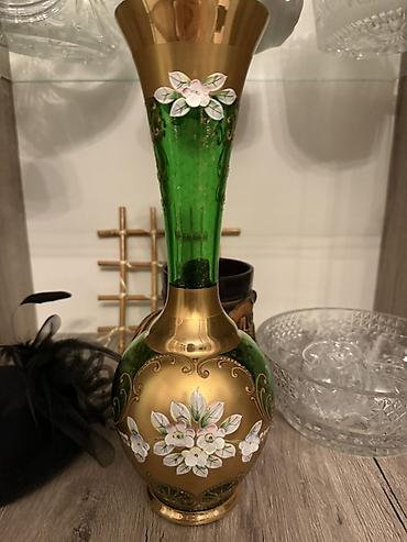 Bir vaza, Bogem şüşəsi lalafo.az -da Bir vaza, Bogem şüşəsi