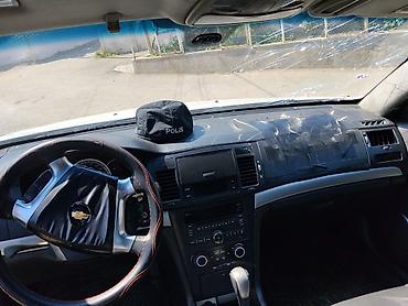 4 bolt 16 disk teker: Chevrolet Epica, ağ rəng, sedan masin otur sur masindi sekilde — 5