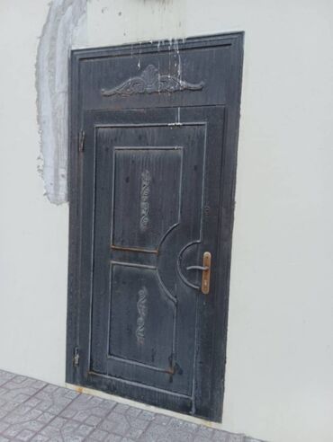 işlənmiş dəmir qapı: Giriş qapısı, Dəmir, 90x220 sm, İşlənmiş