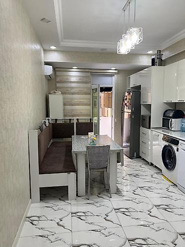 bayil ev satlir: 3 otaqlı, Yeni tikili, 98 kv. m — 10