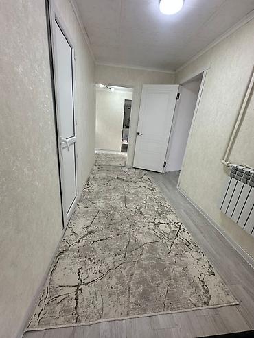 Продажа коттеджей и домов: Маевкадан 4 болмолуу үй сатылат, абалы жакшы сүрөттөгүдөй, удобства — 1