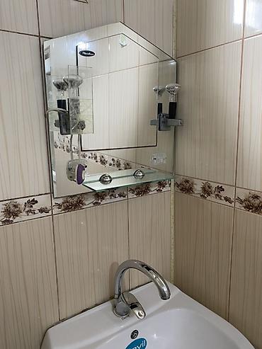 es güzgü: Vanna otağı üçün tam dəst: ayaqlı çanaq (pedestal lavabosu) və güzgü — 2