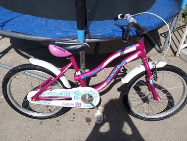 Bicikli: Bicikl za devojcicu malo koriscen
