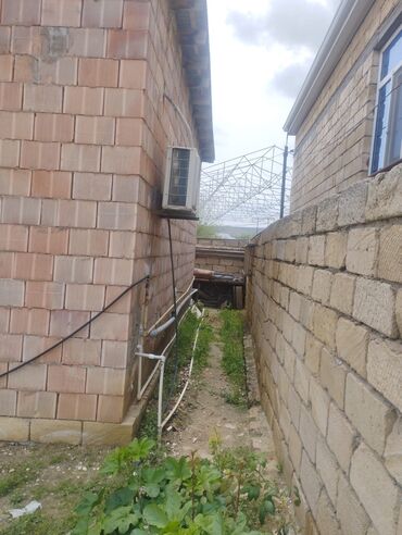 Uzunmüddətli kirayə mənzillər: Şirvan şəhəri .Maşurt xəttinə cəmi 2 dəqiqəlik məsafədə, sakit və — 17