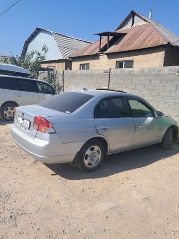 продаю авто в аварийном состоянии: Honda Civic: 2003 г., 1.5 л, Автомат, Бензин, Седан