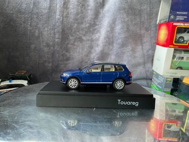 Avtomobil modelləri: 2015 il, 1:43, Dəmir, Ödənişli çatdırılma — 27