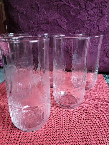 Čaše: Case nove iz 80ih Arcoroc univerzalne. Francuske case sa listovima — 7