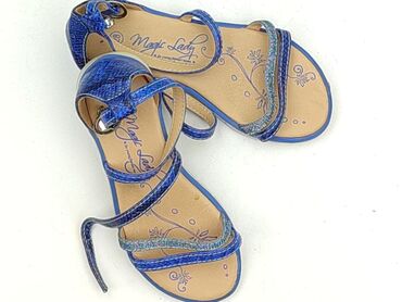 klapki z futerkiem i łańcuchem: Sandals 28, Used