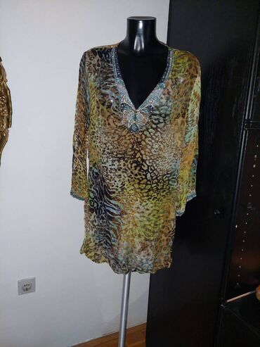 Košulje, bluze i tunike: Lux Malvin tunika sa perlama SVILA VECI BROJ Malvin 100% svila