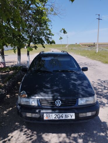 Продажа авто: Volkswagen Passat: 1993 г., 1.8 л, Механика, Бензин, Универсал