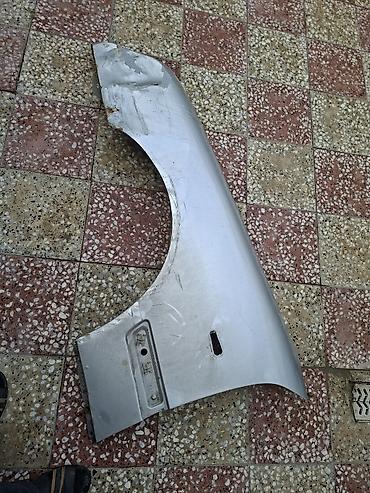 prius qanad: Sağ ön, Mercedes-Benz 240, 1998 il, Almaniya — 3