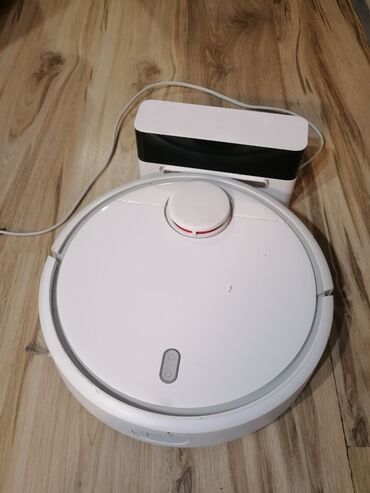 Robot usisivači: Xiaomi Robot usisivač sa bazom za punjenje - Tip: robotski usisivač — 1