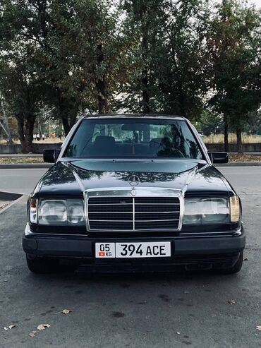 запчасть на мерс 814: Mercedes-Benz W124: 1992 г., 2 л, Механика, Бензин, Седан
