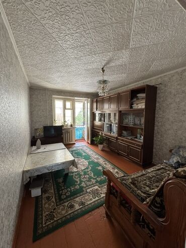 квартира снять на долгий срок: 2 комнаты, 45 м², 4 этаж, Косметический ремонт