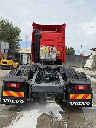 куплю дом на колёсах: Тягач, Volvo, 2010 г., Без прицепа — 4