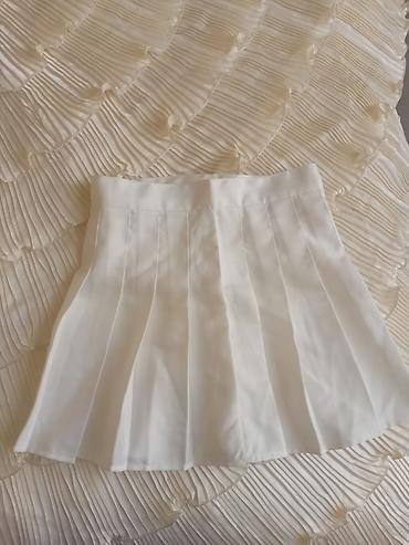 çaplı qadın ətəkləri: Ağ plisəli mini skirt-şort (skort) - Rəng: qar kimi ağ - Dizayn: ön — 1