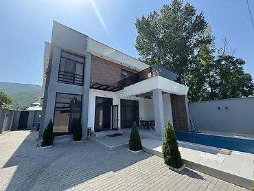 Həyət evləri və villaların satışı: 4 otaqlı, 300 kv. m — 1