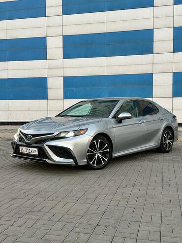 Toyota: Toyota Camry: 2021 г., 2.5 л, Автомат, Гибрид, Седан — 1