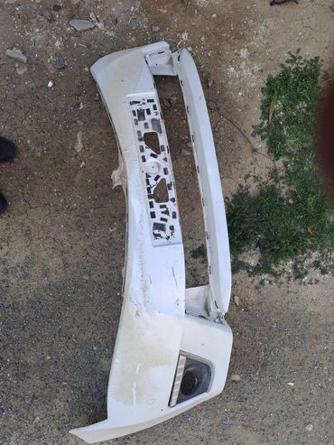 Bamperlər, buferlər: İşlənmiş buferlər Hyundai, Toyota,Chevrolet 
Şaiq usta 
0503667291 — 9