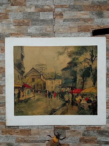 Umjetnička slika – gradska ulica sa kafićima i kupolom crkve u