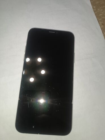 Apple iPhone: IPhone X, 256 GB, Gümüşü, Simsiz şarj — 7