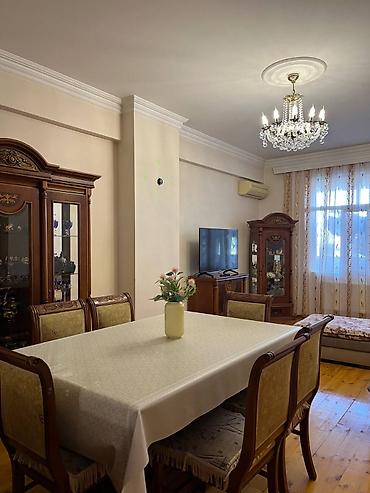 Mənzillərin satışı: 8-ci kilometr, 2 otaqlı, Yeni tikili, m. Neftçilər, 90 kv. m — 2