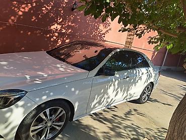 mercedes benz ehtiyat hisseleri: Mercedes-Benz E 250: 2.5 l | 2013 il Sedan — 2
