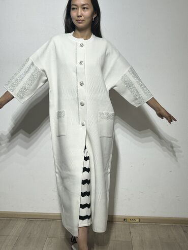вязаное платье: Пиджак, Токулган модель, Made in KG, XL (EU 42)