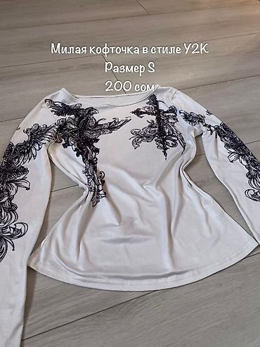Майки, топы: Разгружаю гардероб, почти новые вещи по низкой цене 😍 — 2