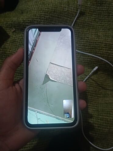 ipad mini 5 islenmis: IPhone 11, 64 GB, Qırmızı, Face ID