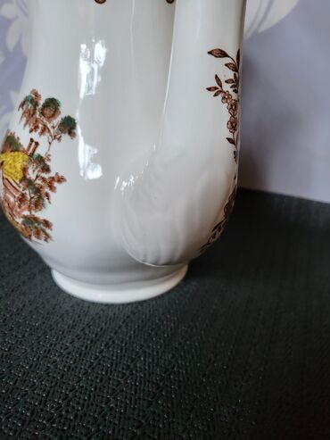 Čajnici: Bokal engleski Royal Rudor Ware iz 70ih. Bokal rucno graviran pa na lalafo.rs — 6 Čajnici: Bokal engleski Royal Rudor Ware iz 70ih. Bokal rucno graviran pa — 6