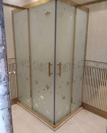 Duş kabinaları, arakəsmələr: Yeni Üstü açıq kabina, Künc üçün, Pulsuz çatdırılma — 11