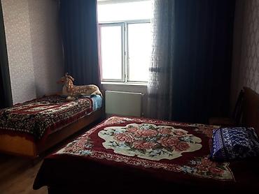 metro genclik kiraye evler: 3 otaqlı mənzil – tam mebelli - Geniş, işıqlı zal: böyük künc divan — 8