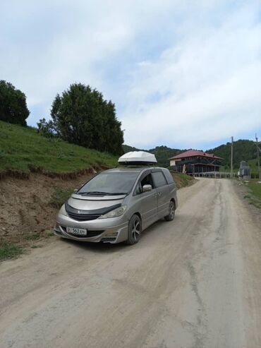 Toyota: Toyota Estima: 2003 г., Минивэн — 6